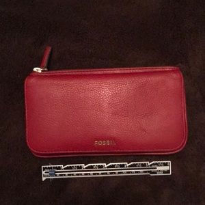 Deep red Fossil wallet